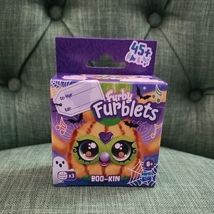 Furby Furblets Boo-Kin Toy
